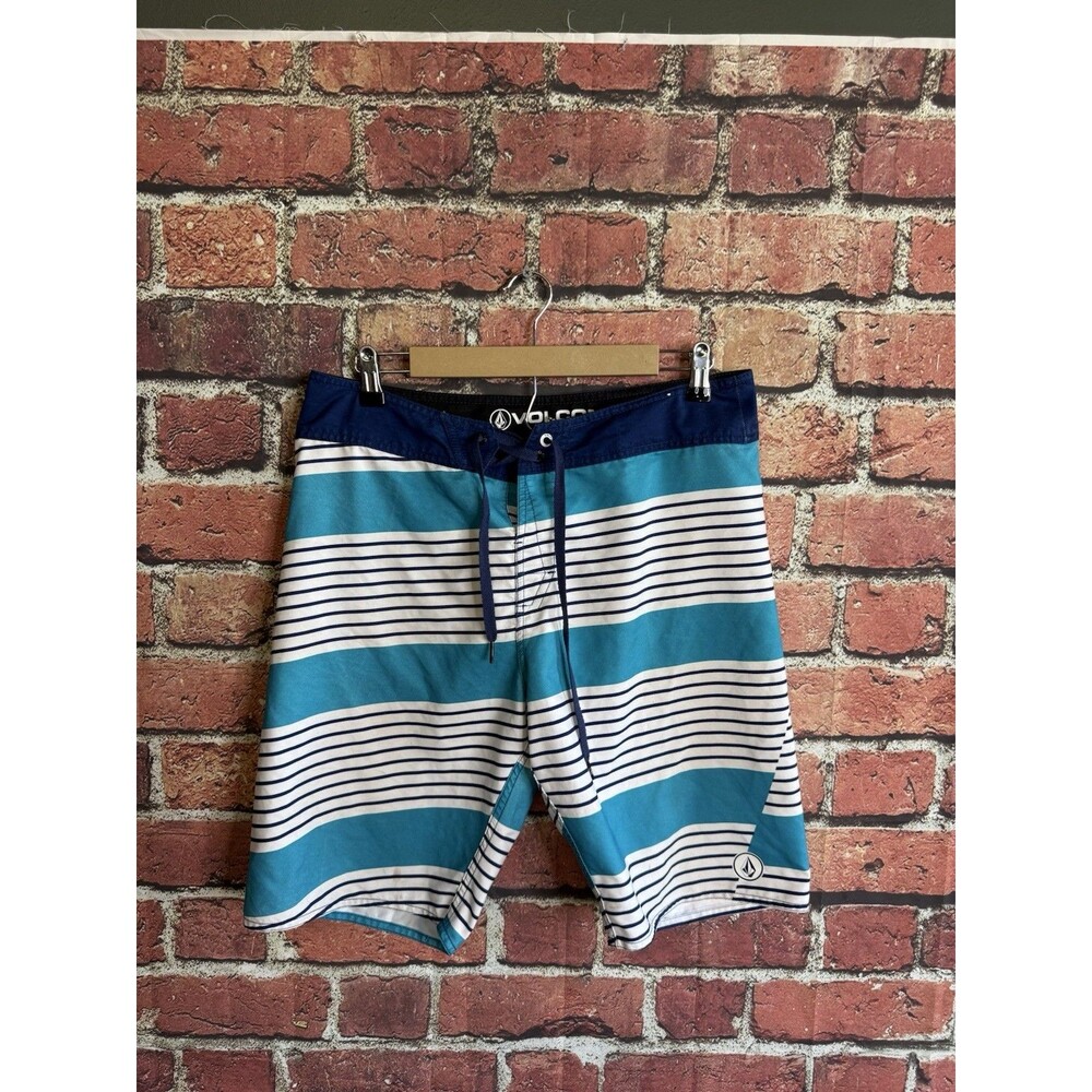 Volcom Mens Blue Striped Board Shorts Size 32